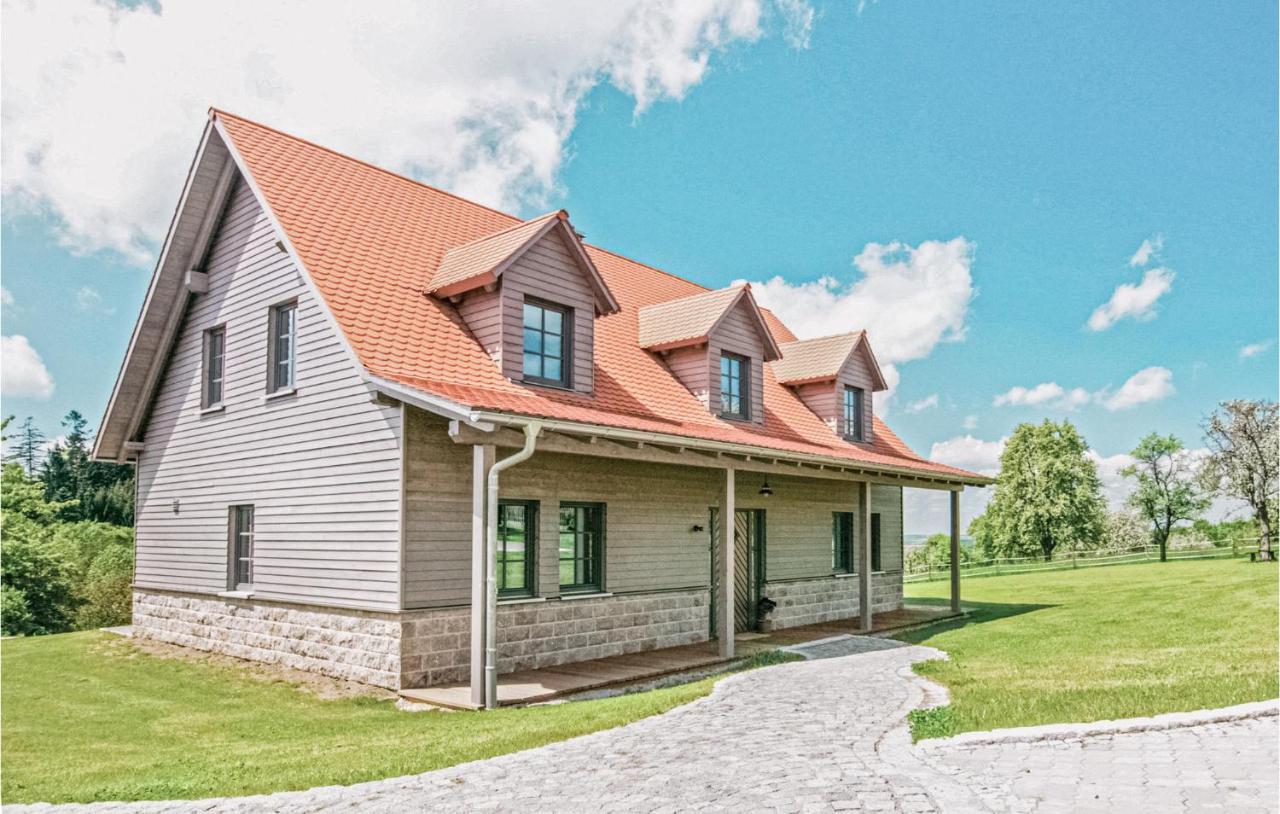 Cozy Home In Schillingsfuerst With Kitchen Eksteriør bilde